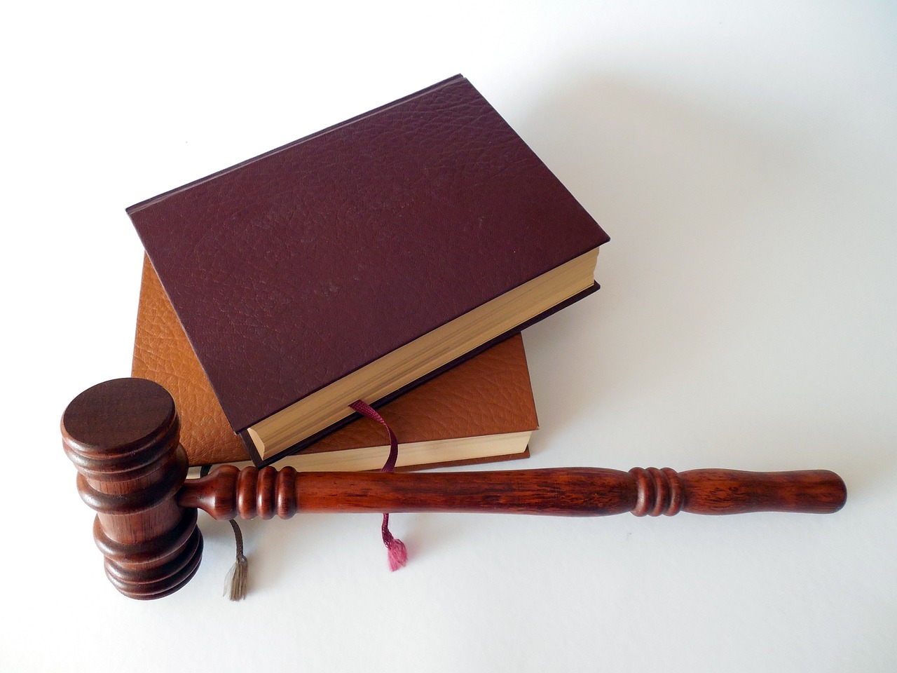 hammer, books, law-719062.jpg